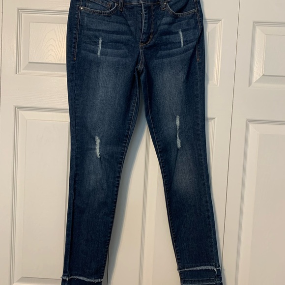 Crown & Ivy Women's Blue Skinny Jeans - Picture 2 of 11